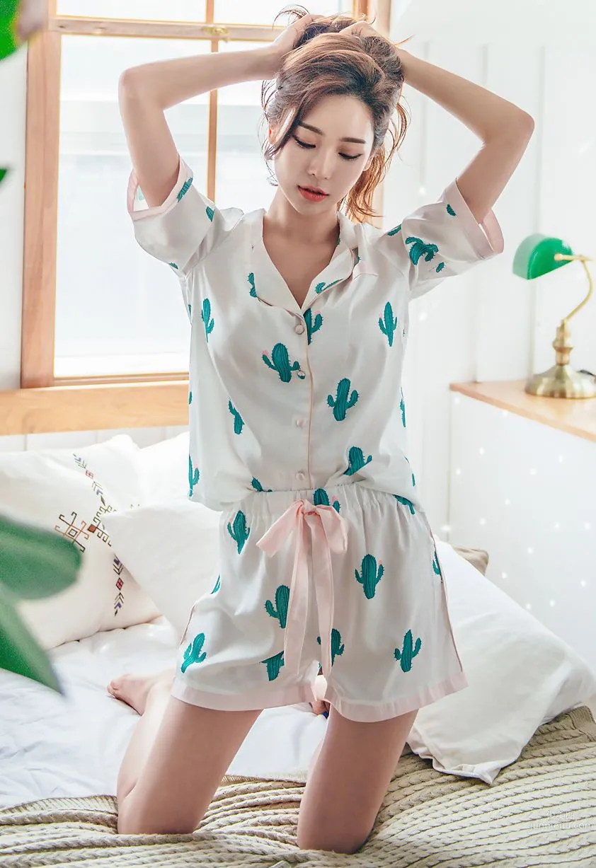 Korean Model Park Da Hyun Lologirl Pajama Series Three photo 22