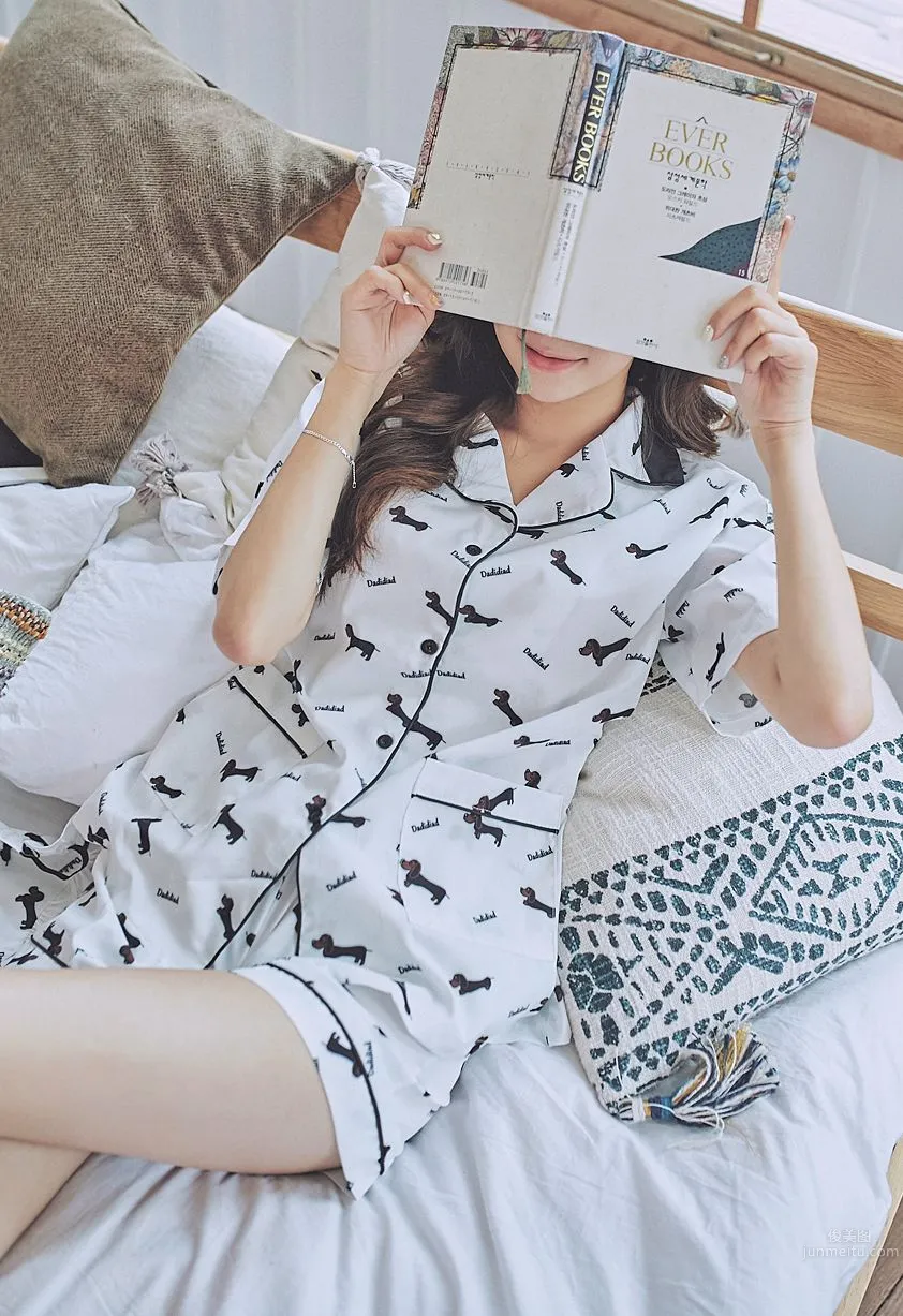 Korean Model Park Da Hyun Lologirl Pajama Series Three photo 6