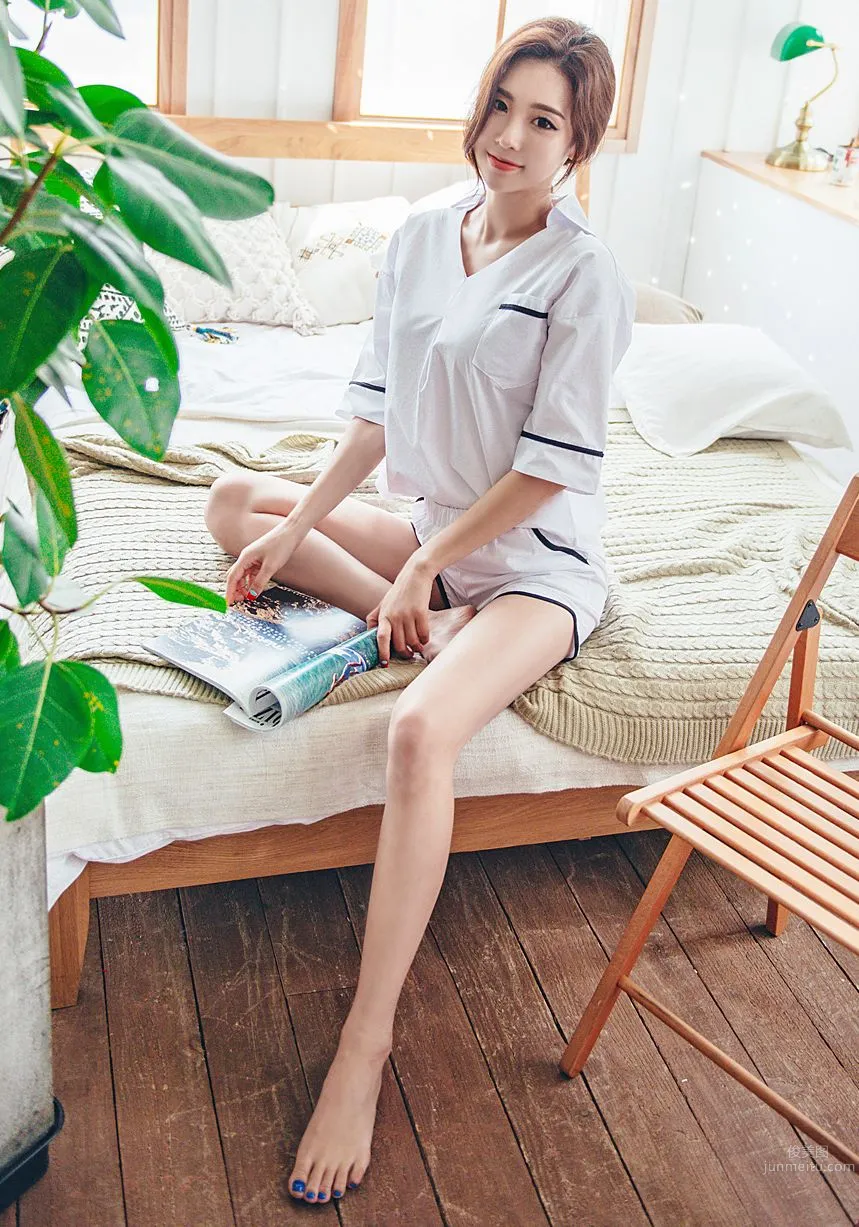 Korean Model Park Da Hyun Lologirl Pajama Series Three photo 11