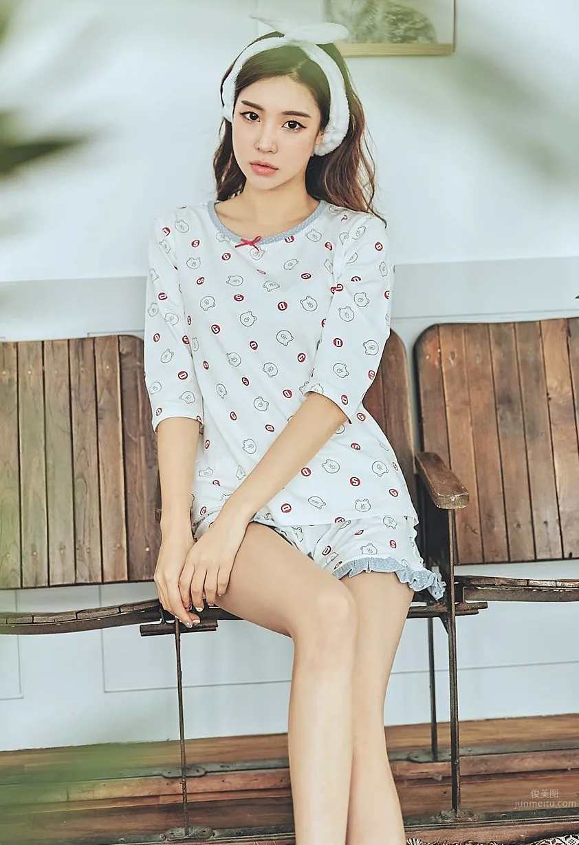 Korean Model Park Da Hyun Lologirl Pajama Series Three photo 100