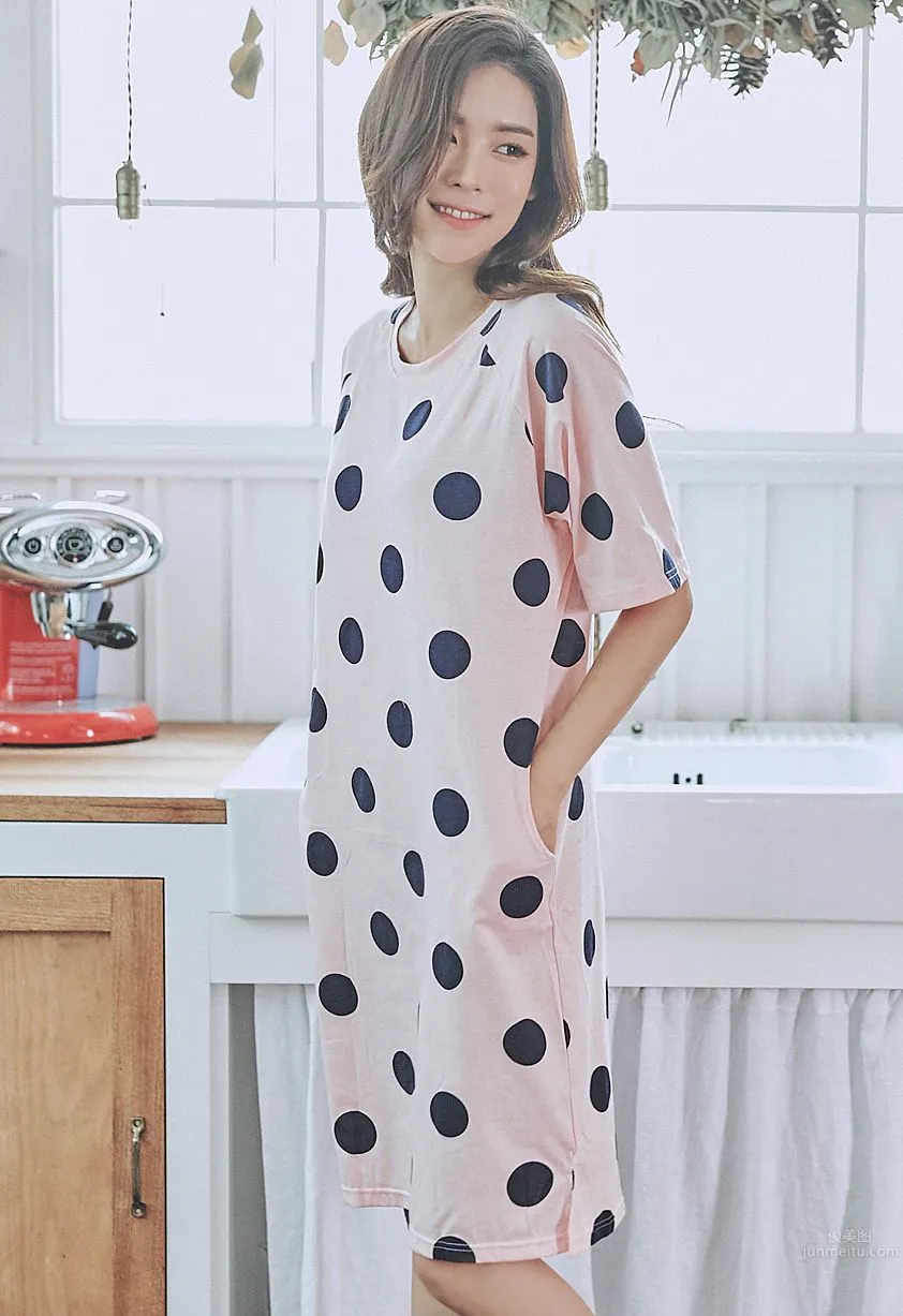 Korean Model Park Da Hyun Lologirl Pajama Series photo 79