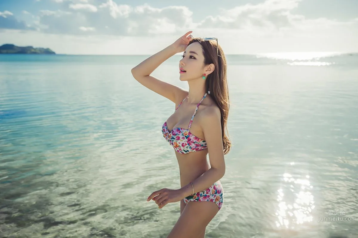 Li Yanjing - 2017 MayBeach Bikini Series Five photo 88