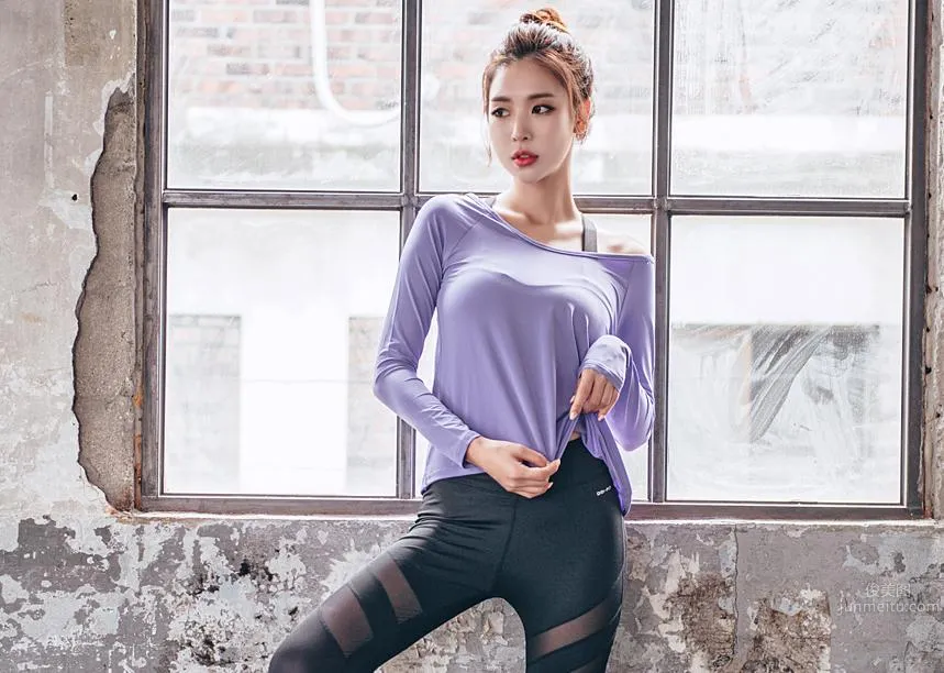 Korean Model Park Da Hyun Lologirl Sportswear Series One photo 84