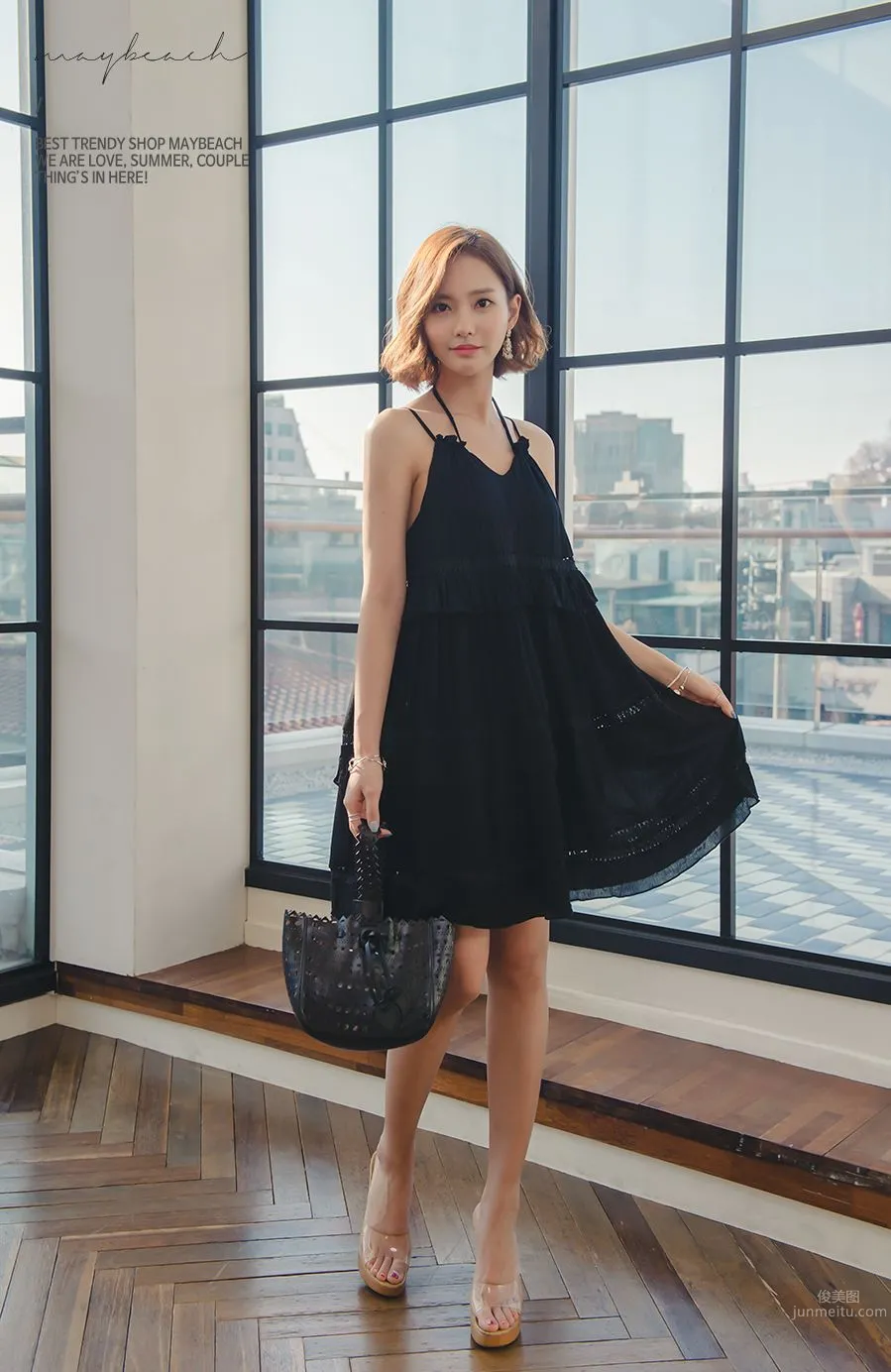 Korean Model Yeonjieun maybeach Casual Wear Series 4 photo 3