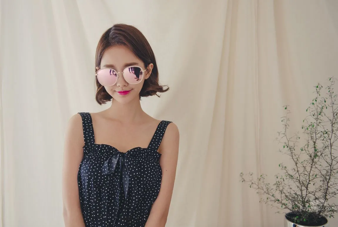 Korean Model Yeonjieun maybeach Casual Wear Series 3 photo 63