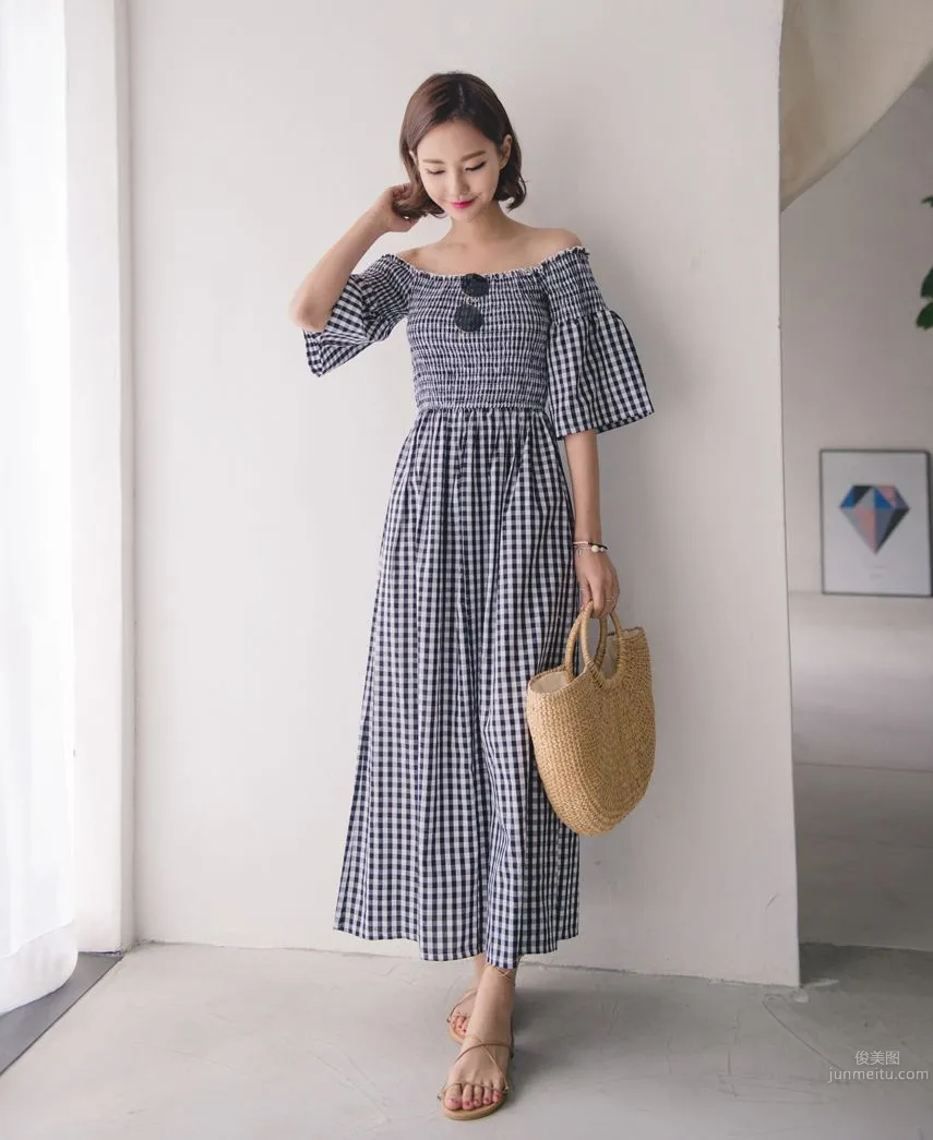 Korean Model Yeonjieun maybeach Casual Wear Series 4 photo 74