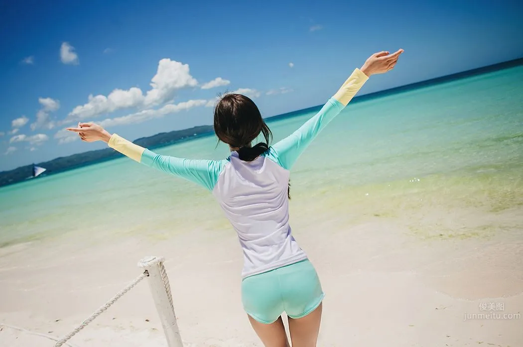 Son Yoon Joo - 2016 Refreshing Sportswear Series photo 91
