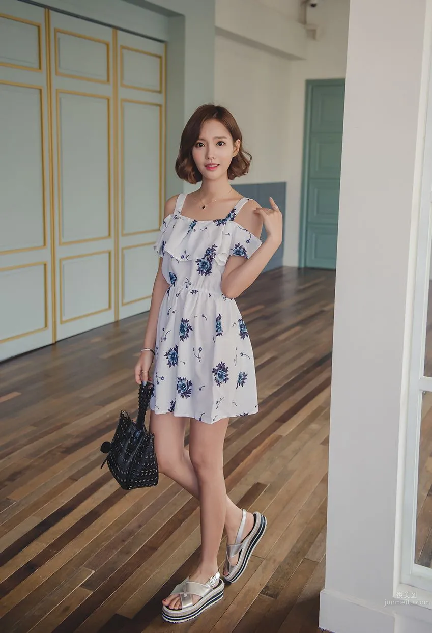 Korean Model Yeonjieun maybeach Casual Wear Series 4 photo 60