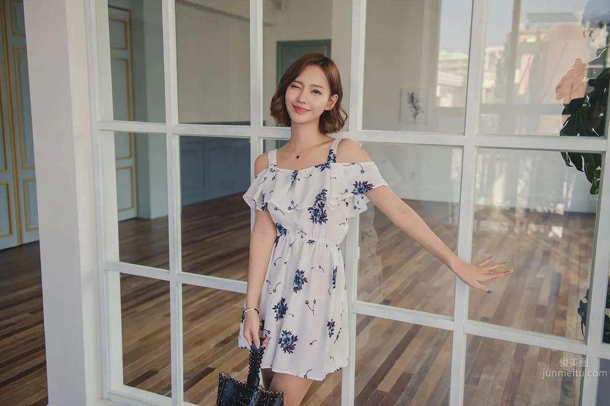 Korean Model Yeonjieun maybeach Casual Wear Series 4 photo 57