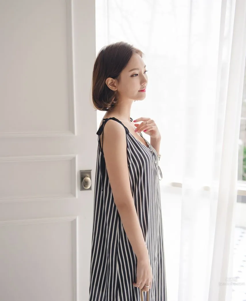 Korean Model Yeonjieun maybeach Casual Wear Series 4 photo 47