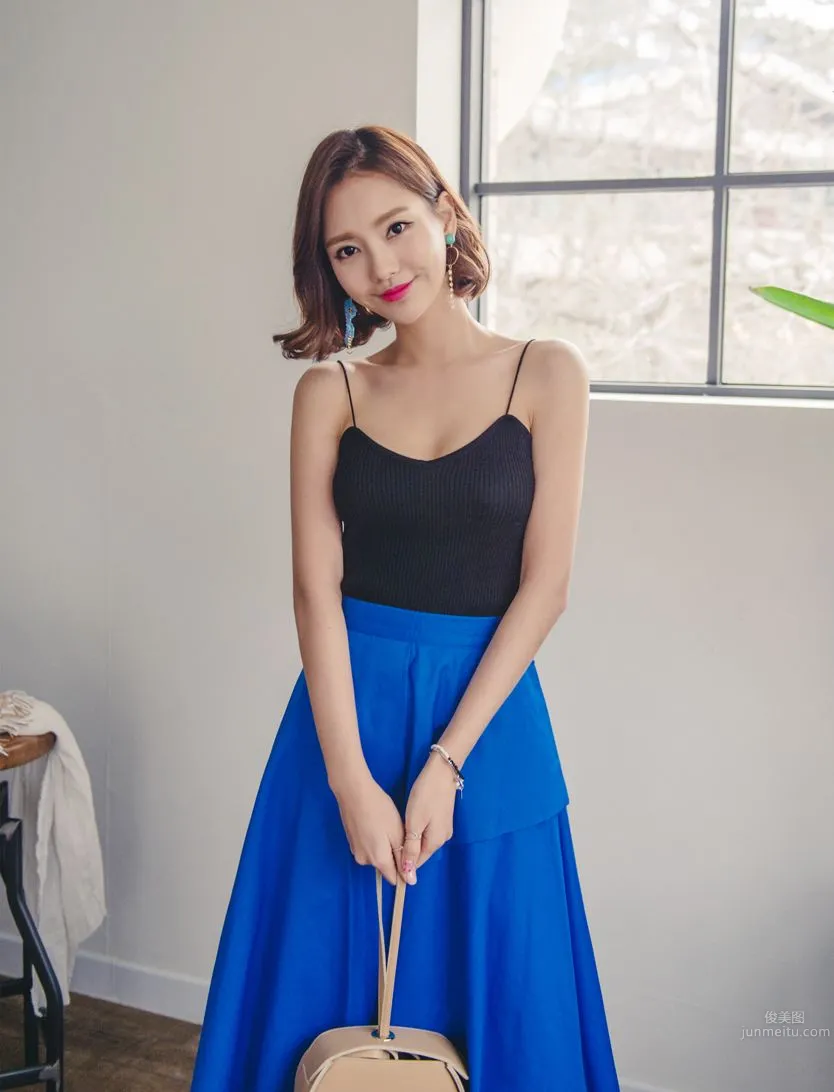 Korean Model Yeonjieun maybeach Casual Wear Series 3 photo 52