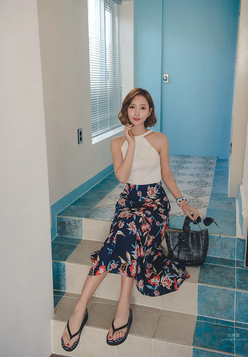 Korean Model Yeonjieun maybeach Casual Wear Series 4 photo 39