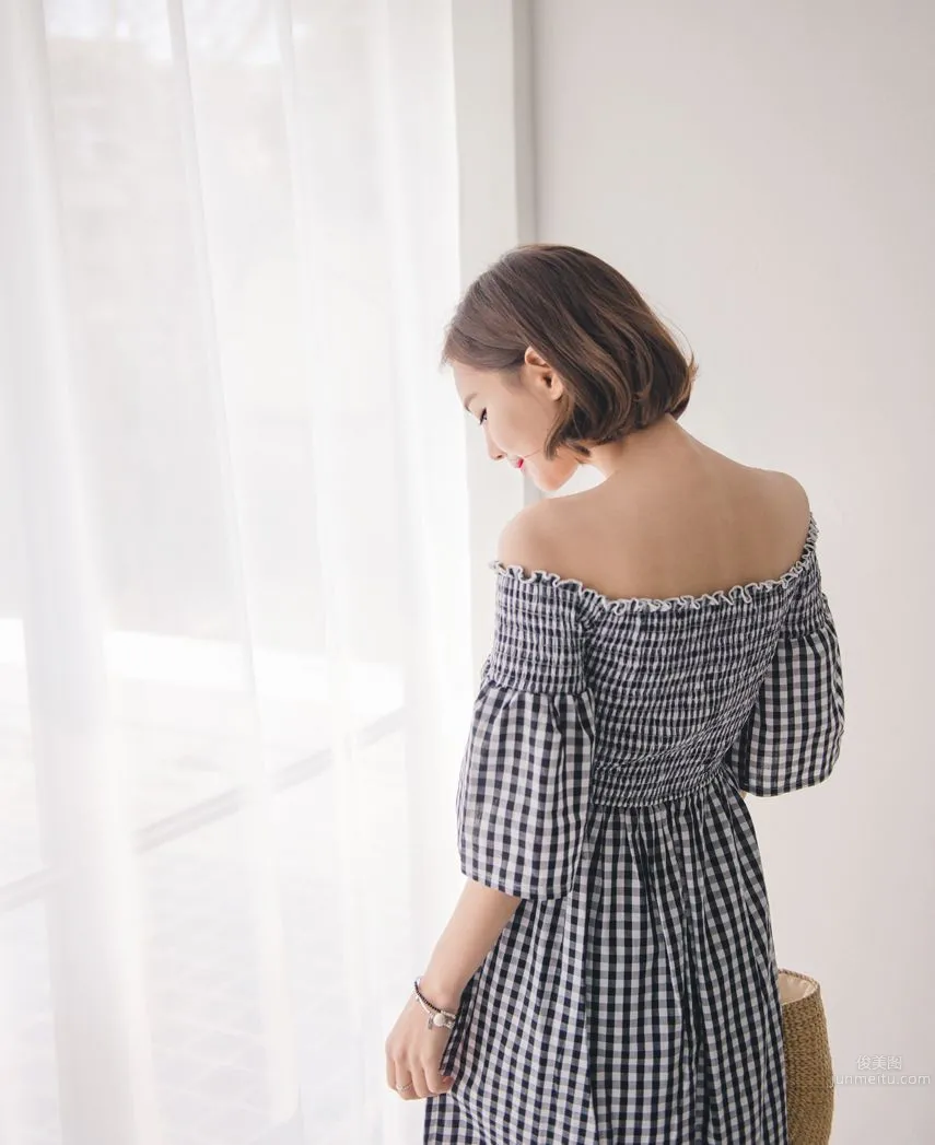 Korean Model Yeonjieun maybeach Casual Wear Series 4 photo 72