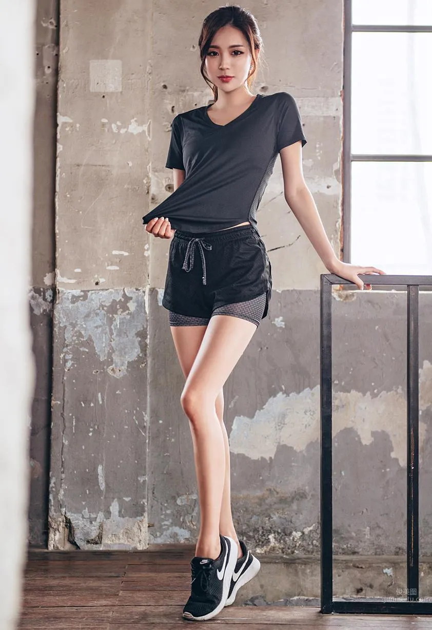 Korean Model Park Da Hyun Lologirl Sportswear Series One photo 78