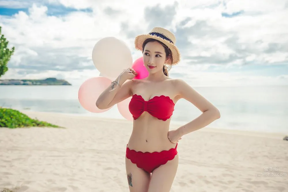 Li Yanjing - 2017 MayBeach Bikini Series Five photo 7