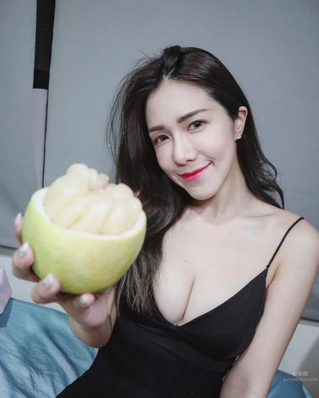 Bikini Beauty Huang Yuyi, You Cannot Look Away for a Second photo 30