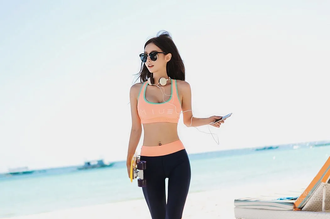 Son Yoon Joo - 2016 Refreshing Sportswear Series photo 8