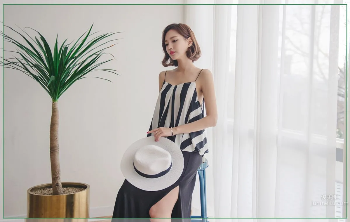 Korean Model Yeonjieun maybeach Casual Wear Series 3 photo 24