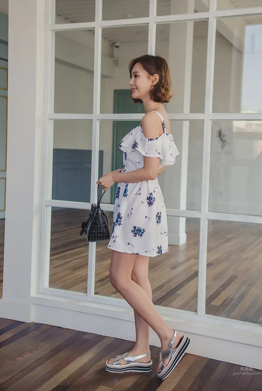 Korean Model Yeonjieun maybeach Casual Wear Series 4 photo 63