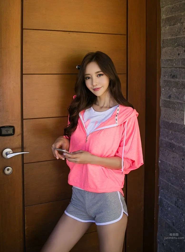 Son Yoon Joo - 2016 Refreshing Sportswear Series photo 27