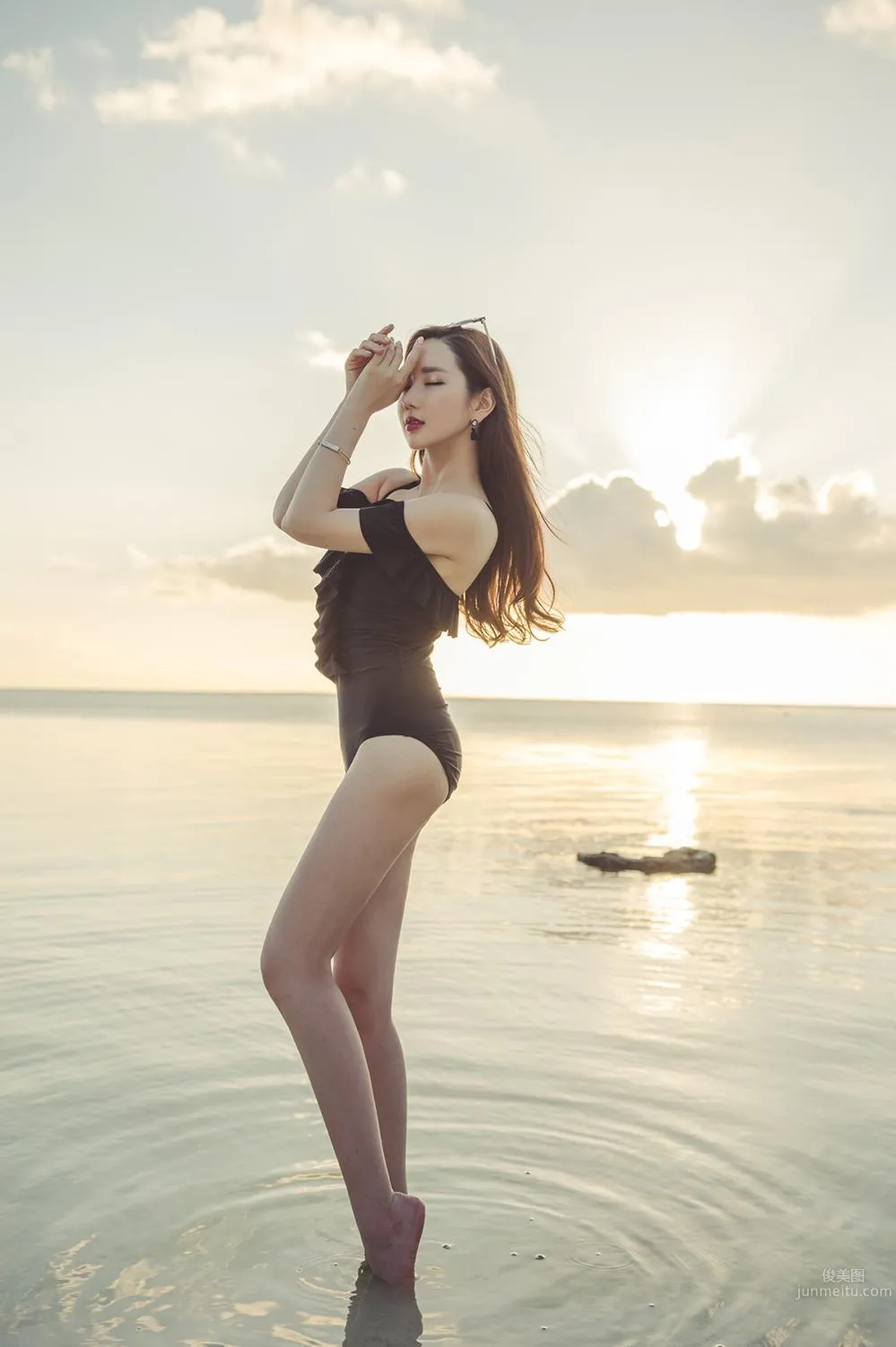 Li Yanjing - 2017 MayBeach Bikini Series Five photo 47