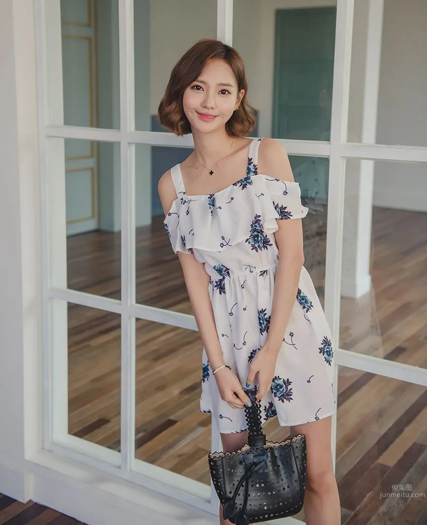 Korean Model Yeonjieun maybeach Casual Wear Series 4 photo 65