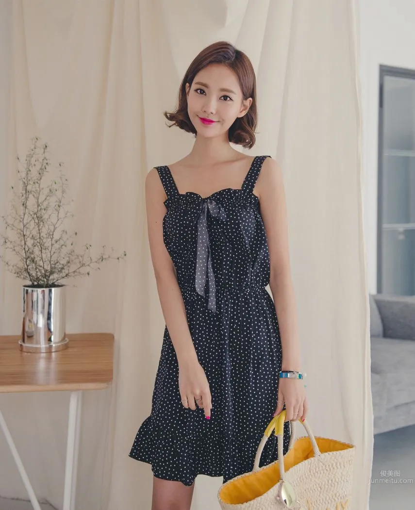 Korean Model Yeonjieun maybeach Casual Wear Series 3 photo 65