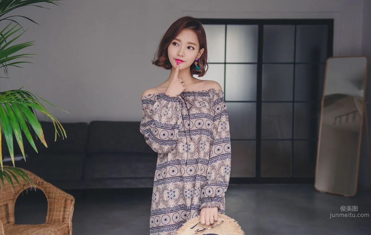 Korean Model Yeonjieun maybeach Casual Wear Series 4 photo 42