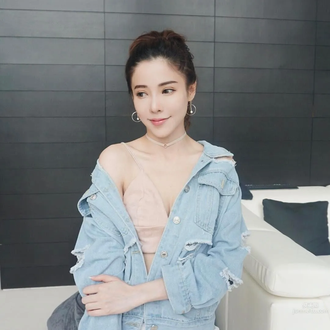 Abigale - Beautiful Designer Ig Private Shoot photo 10
