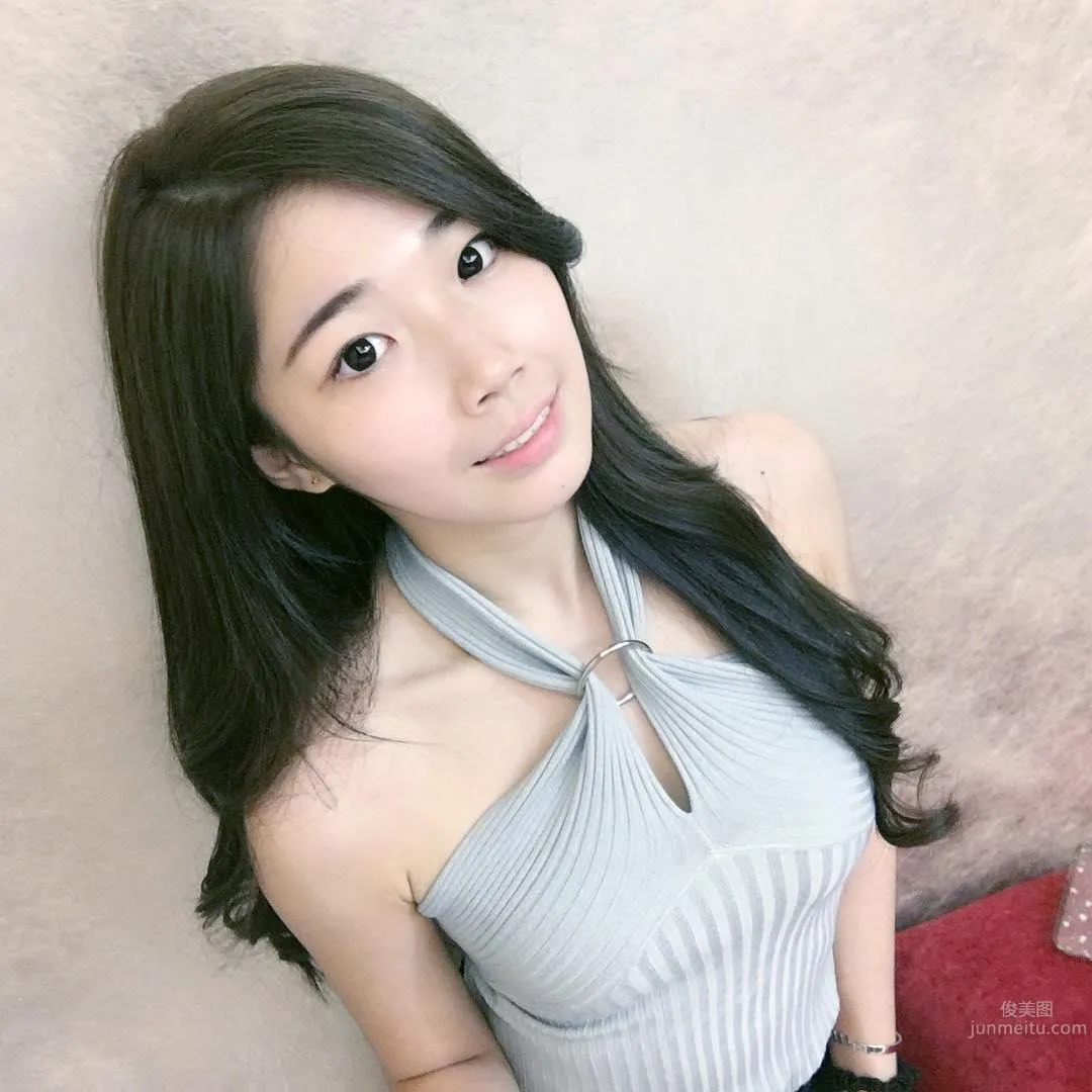 Taiwan Female Anchor Liao Zixuan, Dance Major Soft Girl with a Good Figure photo 10