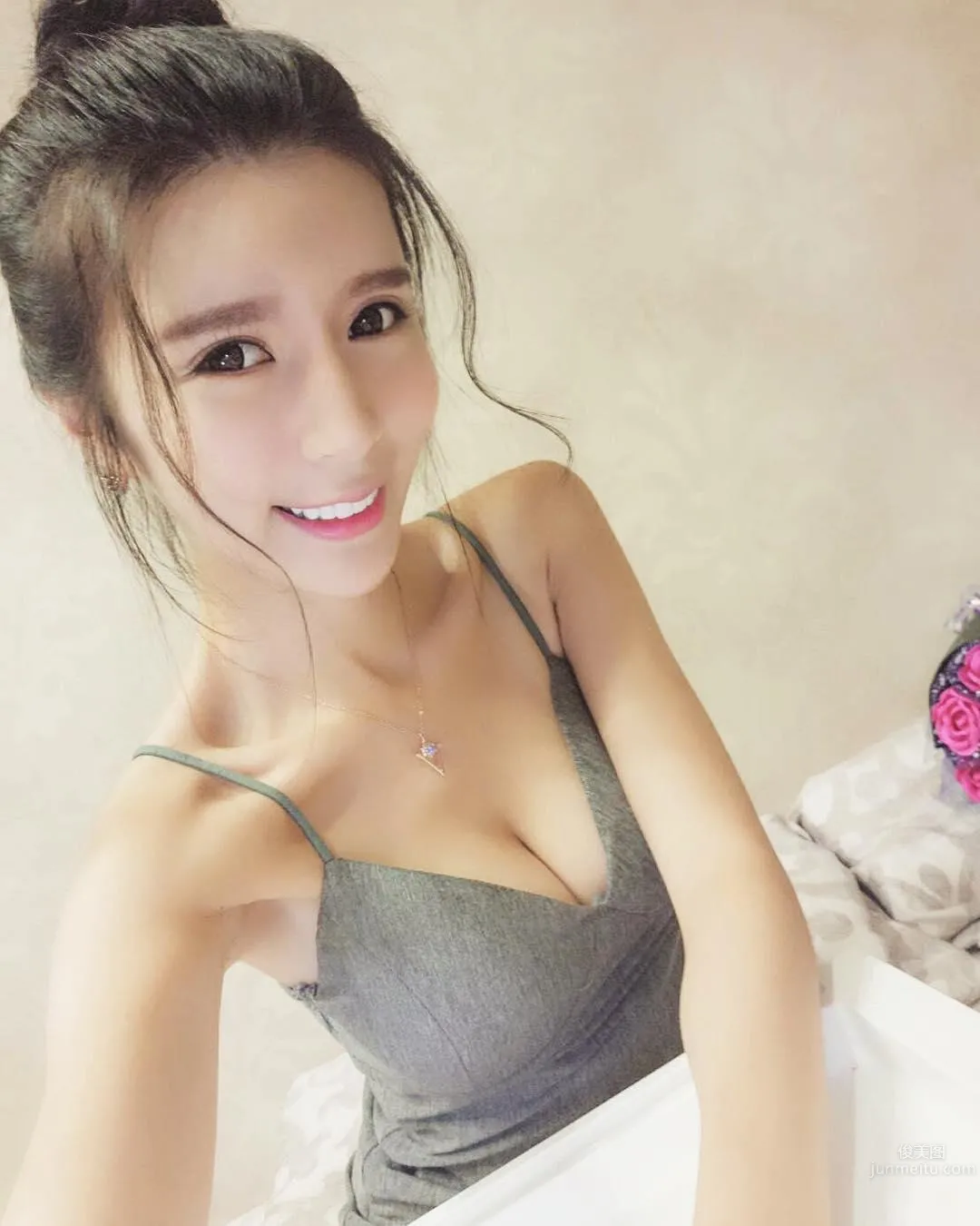 Versatile Girl Liuziyu Vicky, the Evil Maid Outfit Is Very Fierce photo 16