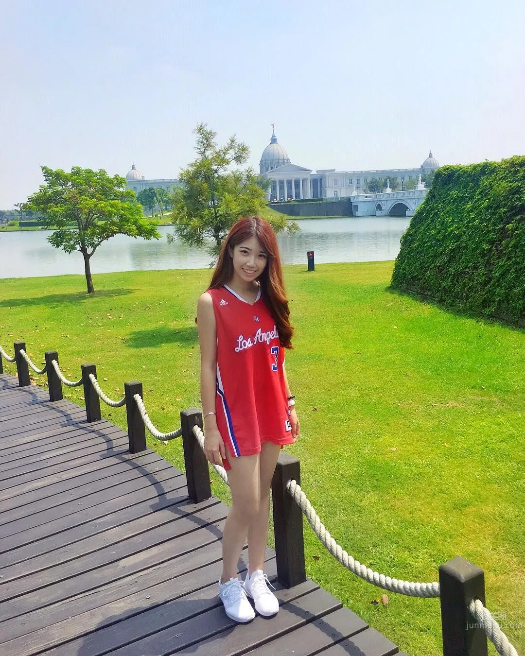 Taiwan Female Anchor Liao Zixuan, Dance Major Soft Girl with a Good Figure photo 29