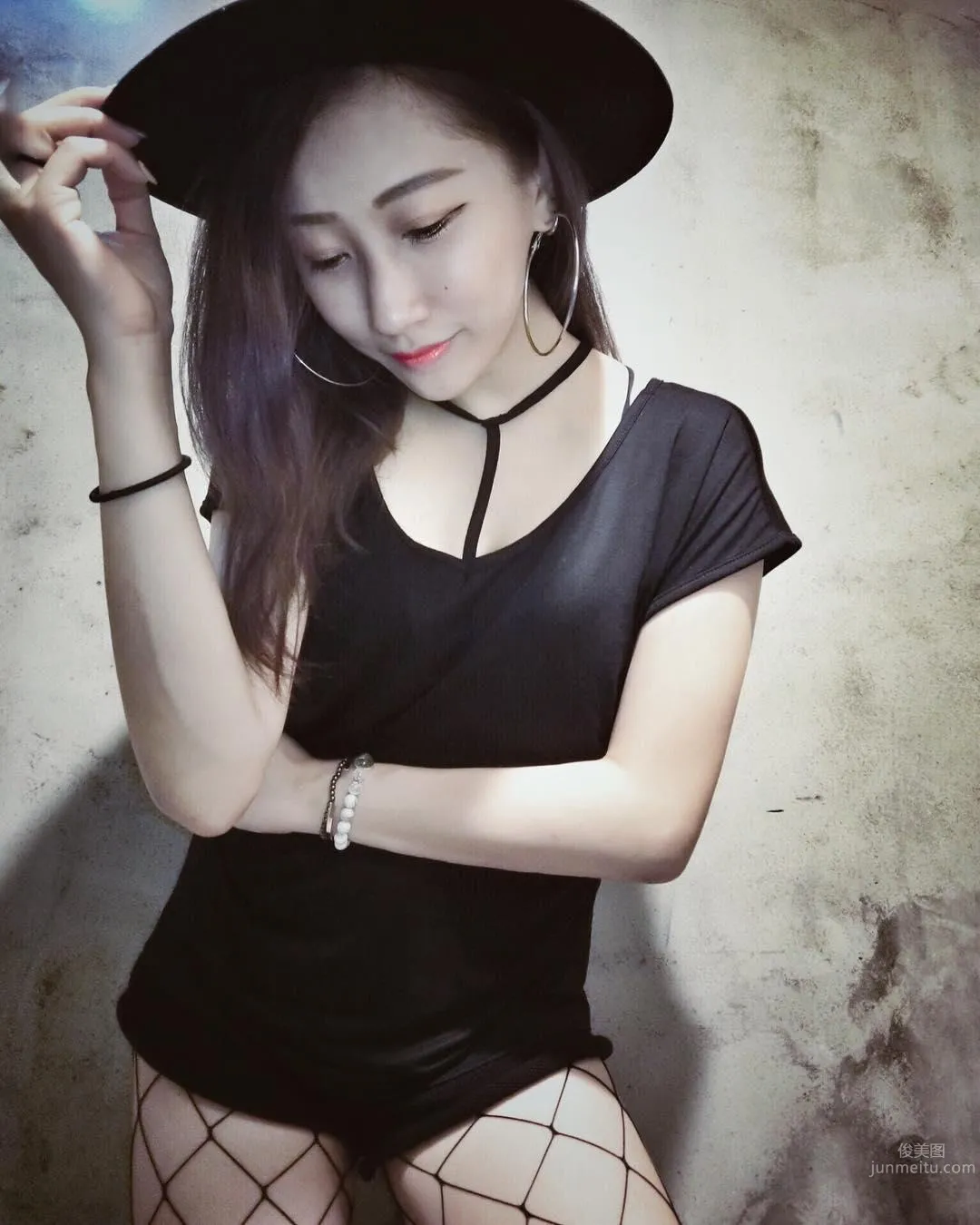 Sexy DJ Shiyi Gives You the Strongest Double Enjoyment of Music and Visuals! photo 21