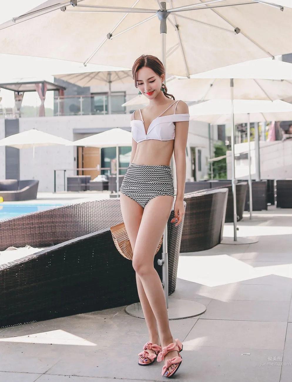 Korean Model Yeonjieun maybeach Swimwear Series Four photo 3
