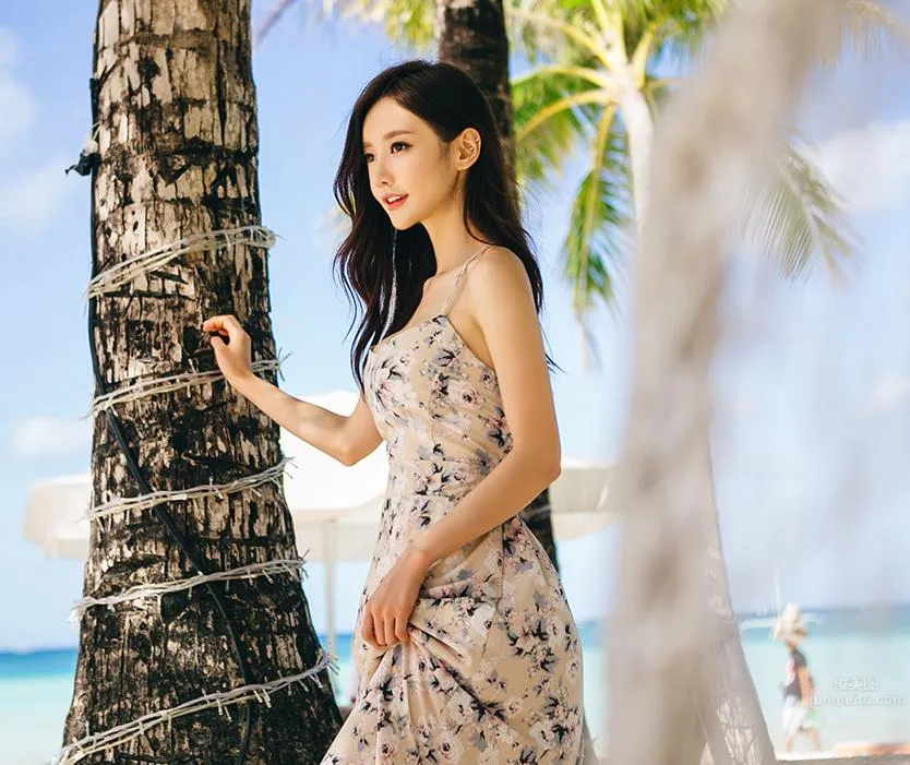 Son Yoon Joo - 2016 Beach Photo Series Two photo 54