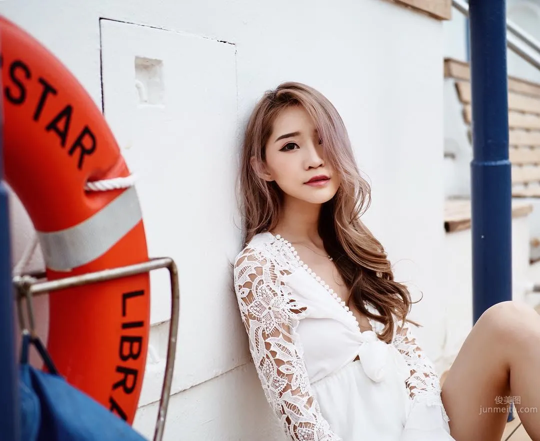 Full of Fanservice! Super High Quality Beach Girl, Great Figure and Very Tempting photo 32