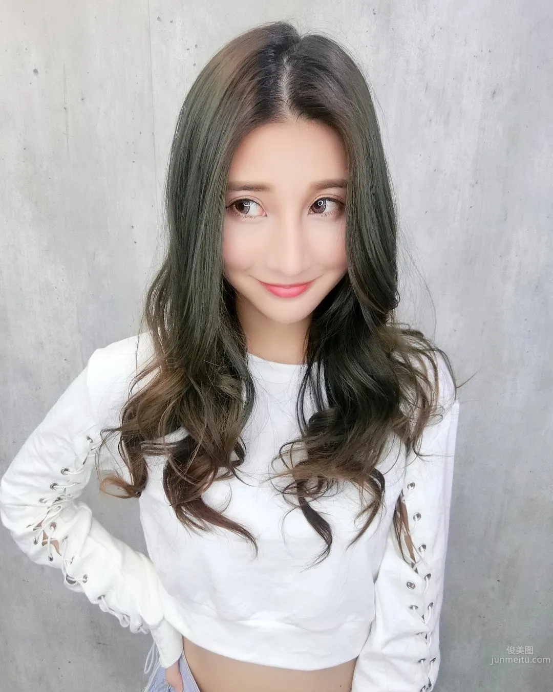 Lin Peiting: Photo Set 2024 photo 40