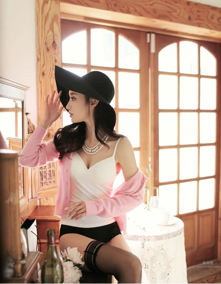 韓國女神孫允珠 唯美系吊帶内衣 34