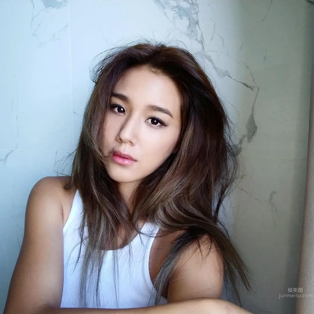 Tall Beauty Chen Yian, Radiating Athletic Charm photo 27
