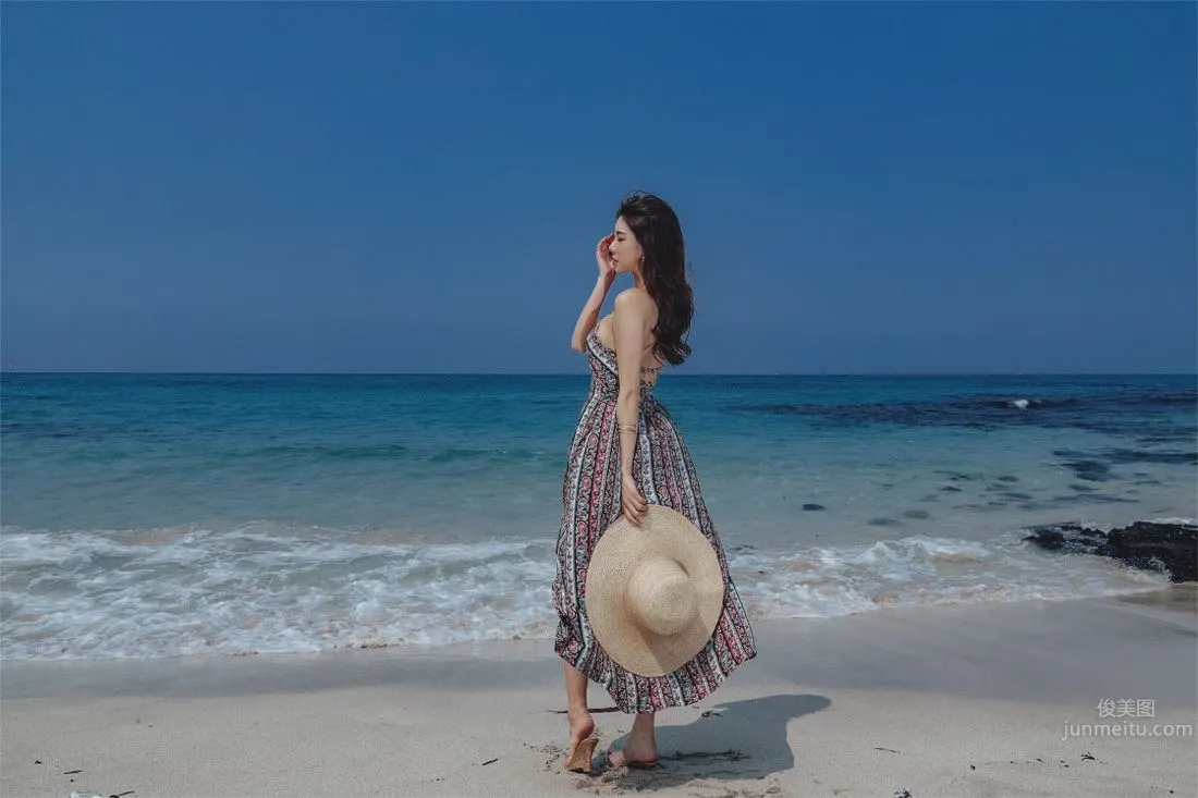 Park Da Hyun - Elegant Long Dress Photo Collage photo 40