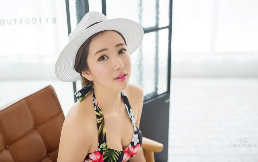 Lee Yeon Jeong - 2017 MayBeach Bikini Series Seven photo 70