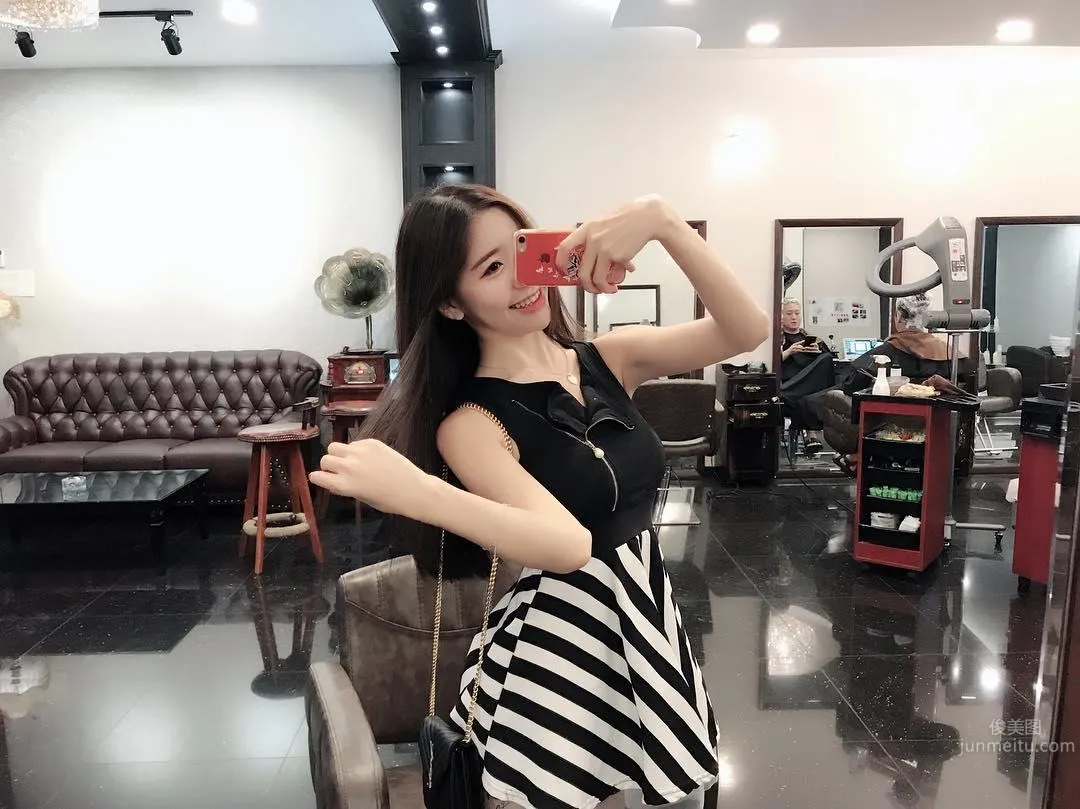 比基尼不要停！清新正妹「Chong Anqi」高顔值看不膩 47