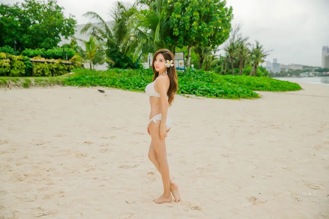 Park Soo Yeon, 2017 Swimsuit Series Gallery Two photo 77