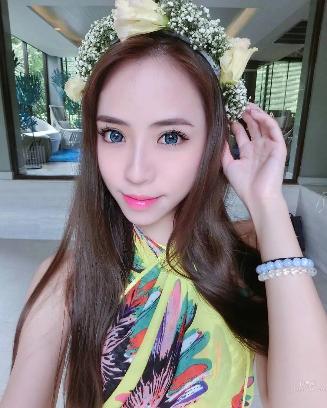 Malaysian Car Model Germaine Ong, Sexy Pretty Lady photo 4