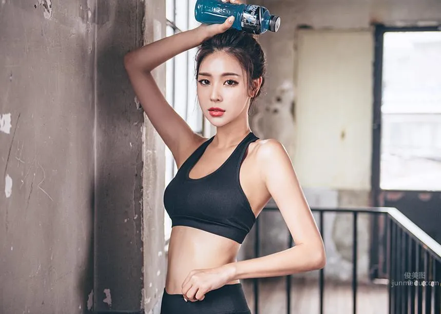 Korean Model Park Da Hyun Lologirl Sportswear Series Two photo 56