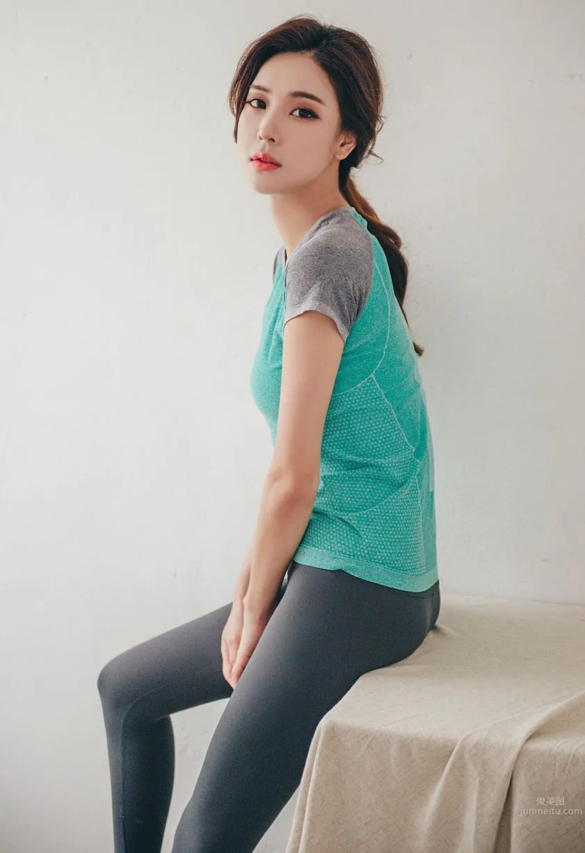 Korean Model Park Da Hyun Lologirl Sportswear Series Three photo 25