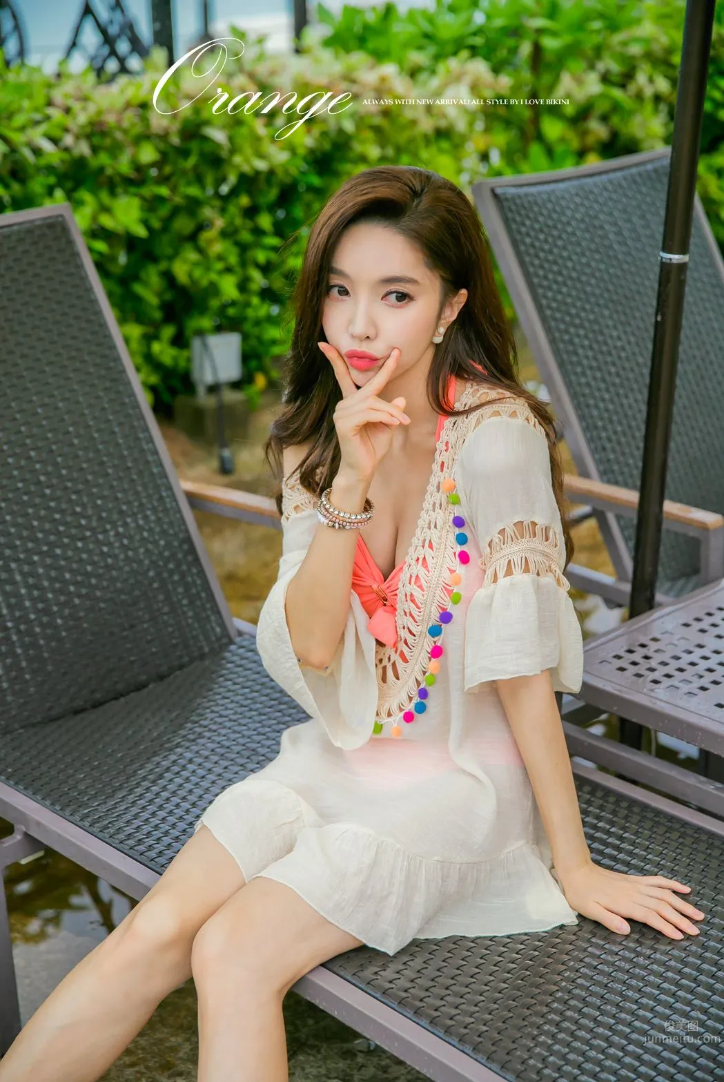 Park Soo Yeon, 2017 Swimsuit Series Gallery Two photo 14