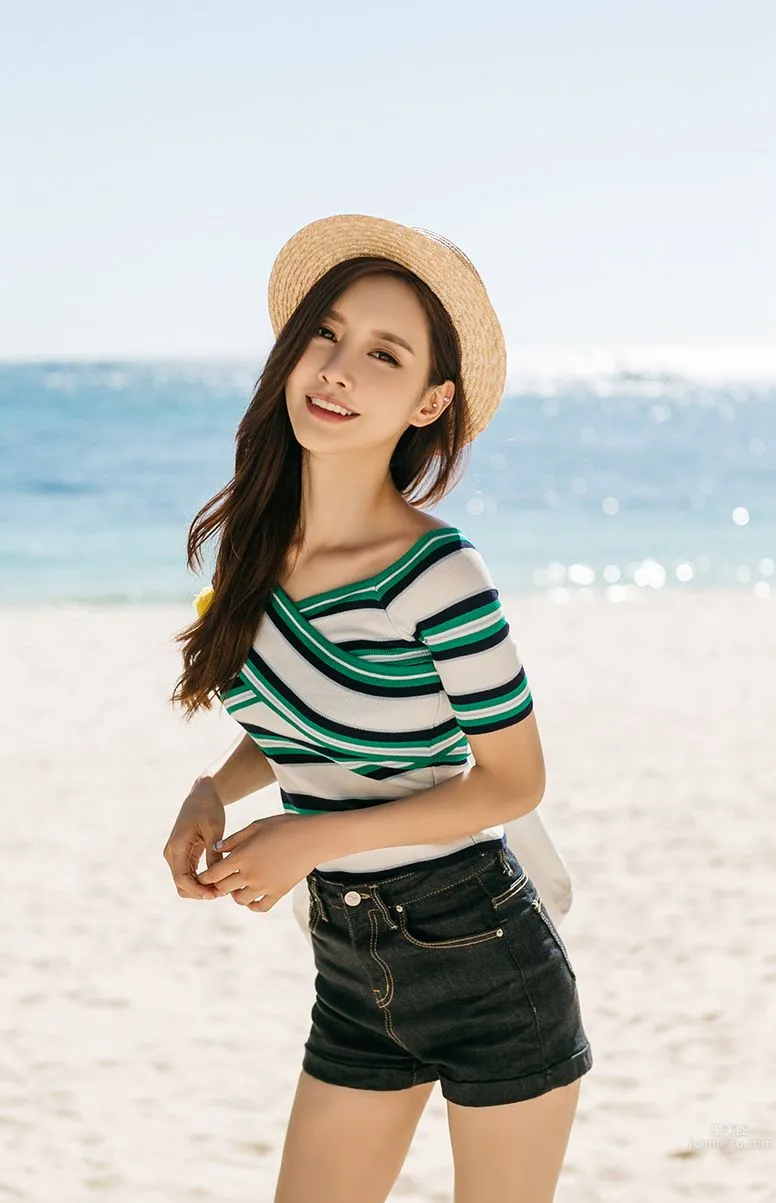 韓國女神孫允珠 唯美沙灘長裙系列 10