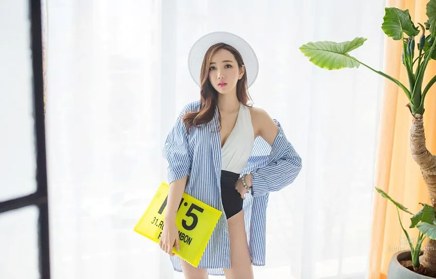 Lee Yeon Jeong, 2017 MayBeach Sportswear Series Two photo 45