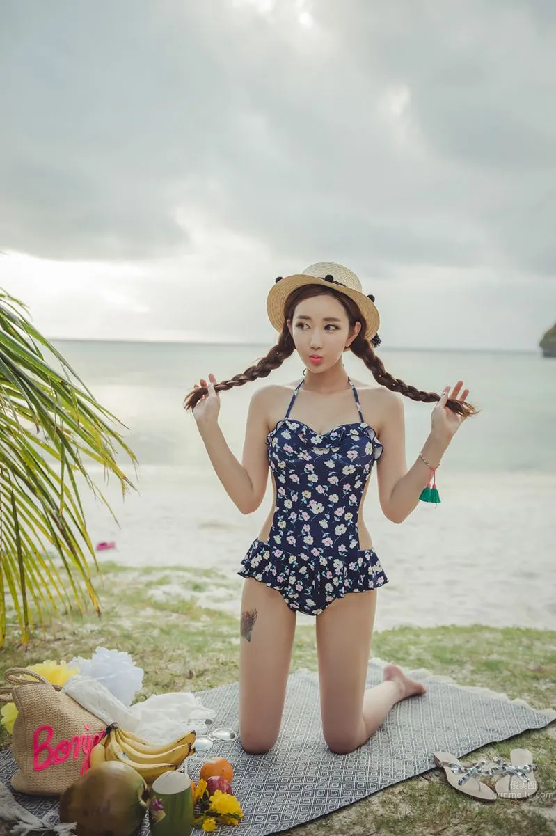 Lee Yeon Jeong - 2017 MayBeach Bikini Series Seven photo 43